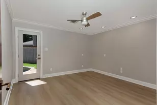 46 N Autumnwood Way, The Woodlands, TX 77380 - Photo 21