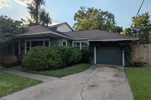 1111 Woodhill Rd, Houston, TX 77008 - Photo 3