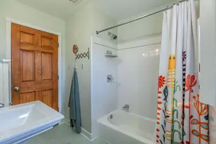 1111 Woodhill Rd, Houston, TX 77008 - Photo 17