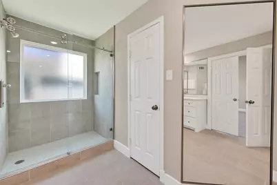 2318 Irish Spring Dr Drive, Houston, TX 77067 - Photo 15