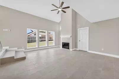 2318 Irish Spring Dr Drive, Houston, TX 77067 - Photo 5