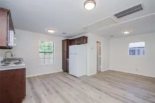 1051 W Little York Rd, Houston, TX 77091 - Photo 29