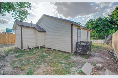 1051 W Little York Road, Houston, TX 77091 - Photo 7