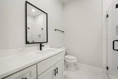 121 Shady Lake Drive, Houston, TX 77336 - Photo 13