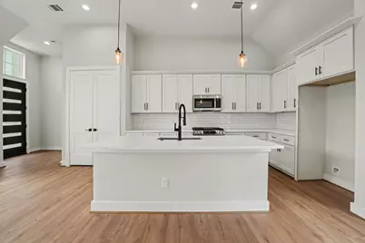 121 Shady Lake Drive, Houston, TX 77336 - Photo 5