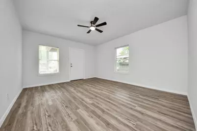 7021 Canal Street #A, Houston, TX 77011 - Photo 5