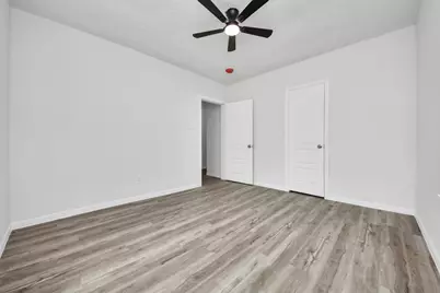 7021 Canal Street #A, Houston, TX 77011 - Photo 23