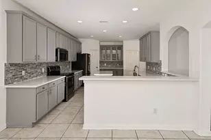 46 S April Mist Cir, Conroe, TX 77385 - Photo 13