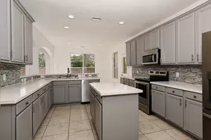 46 S April Mist Cir, Conroe, TX 77385 - Photo 15