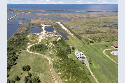 2169 Highway 87, Crystal Beach, TX 77650 - Photo 7