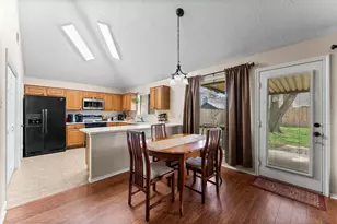 2110 Creston Dr, Spring, TX 77386 - Photo 13