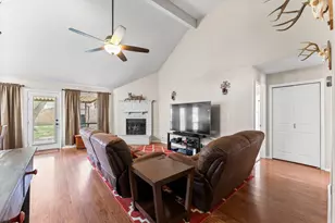 2110 Creston Dr, Spring, TX 77386 - Photo 9