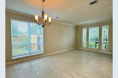 5015 Cottonglen Court, Houston, TX 77041 - Photo 5