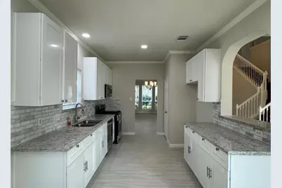 5015 Cottonglen Court, Houston, TX 77041 - Photo 7