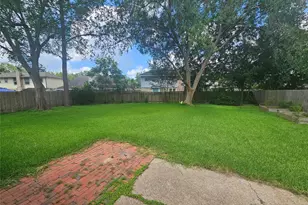 3206 Pebble Lake Dr, Sugar Land, TX 77479 - Photo 29