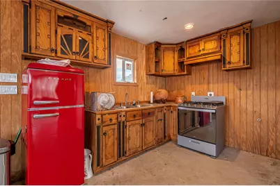 2448 90A, Rock Island, TX 77470 - Photo 5