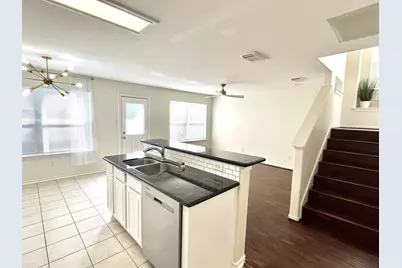 58 Musgrove Place, The Woodlands, TX 77382 - Photo 9