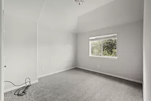 4909 Summer Ridge Dr, Conroe, TX 77303 - Photo 13