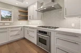 5310 Spellman Rd, Houston, TX 77096 - Photo 7