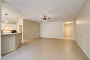 98 S Vesper Bend Cir, The Woodlands, TX 77382 - Photo 5