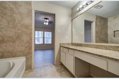 98 S Vesper Bend Circle, The Woodlands, TX 77382 - Photo 21