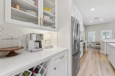 158 Hansom Trail Street, The Woodlands, TX 77382 - Photo 17