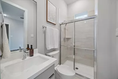 606 Thornton Road #D, Houston, TX 77018 - Photo 13
