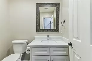5115 Green Springs Dr, Houston, TX 77066 - Photo 13
