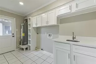 5115 Green Springs Dr, Houston, TX 77066 - Photo 11
