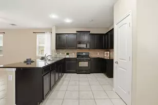 13842 Bonner Bluff Ln, Houston, TX 77047 - Photo 9
