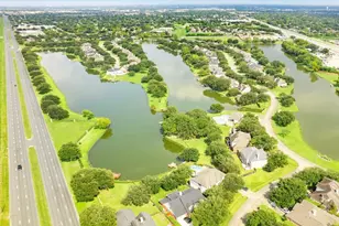 411 Crestwater Trail, Houston, TX 77082 - Photo 47