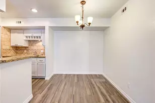 10202 Forum Park Dr, Houston, TX 77036 - Photo 7