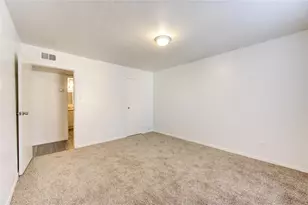 10202 Forum Park Dr, Houston, TX 77036 - Photo 15