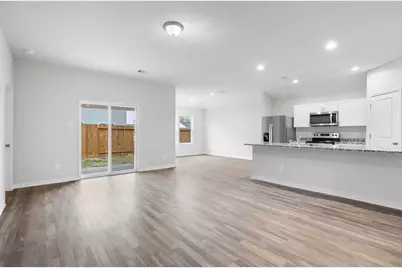 102 Avalon Drive, Huntsville, TX 77320 - Photo 5