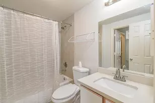 6289 Wilcrest Dr, Houston, TX 77072 - Photo 17