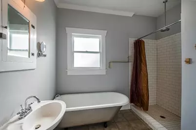 210 Tabor Street, Houston, TX 77009 - Photo 17