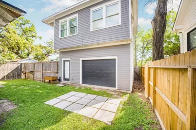 210 Tabor Street, Houston, TX 77009 - Photo 3