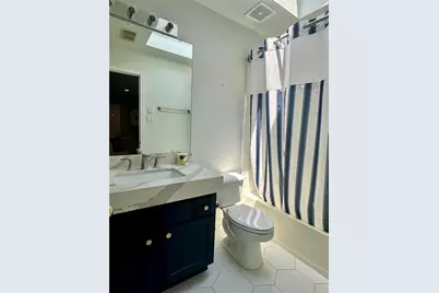 1211 Campton Court, Houston, TX 77055 - Photo 41