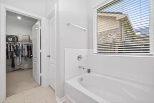 8710 Ruddy Duck Ct, Baytown, TX 77521 - Photo 31
