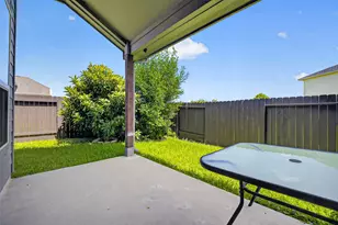 8710 Ruddy Duck Ct, Baytown, TX 77521 - Photo 41