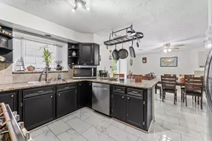 228 April Waters Dr W, Conroe, TX 77356 - Photo 13