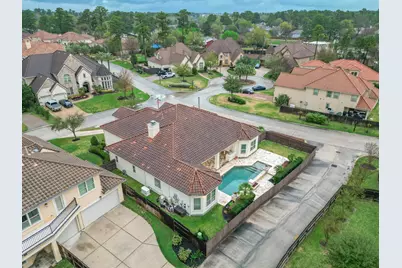 9503 Martha Springs Drive, Houston, TX 77070 - Photo 39