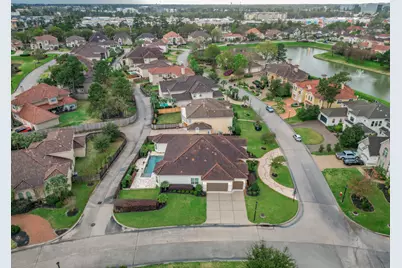 9503 Martha Springs Drive, Houston, TX 77070 - Photo 5