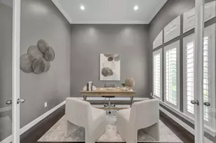 9503 Martha Springs Dr, Houston, TX 77070 - Photo 9