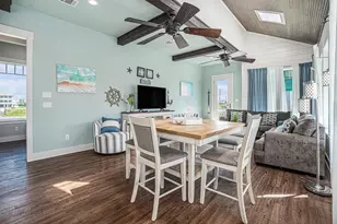 21233 Gulf Dr, Galveston, TX 77554 - Photo 17