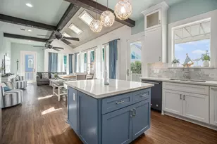 21233 Gulf Dr, Galveston, TX 77554 - Photo 15