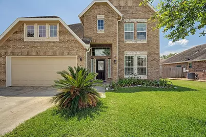 4022 Cypress Point Drive, Mont Belvieu, TX 77523 - Photo 1