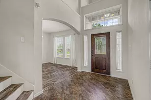 4022 Cypress Point Dr, Mont Belvieu, TX 77523 - Photo 5