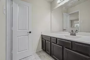 4022 Cypress Point Dr, Mont Belvieu, TX 77523 - Photo 37