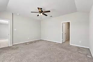 8218 Oakleaf Meadow Ct, Rosharon, TX 77583 - Photo 9
